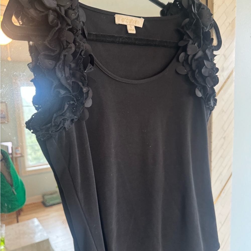 Etcetera Black Sleeveless Blouse with Floral Accents